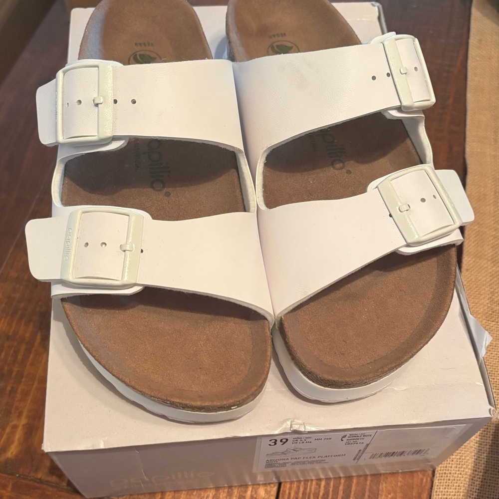 Papillio Arizona Platform size 39, like new